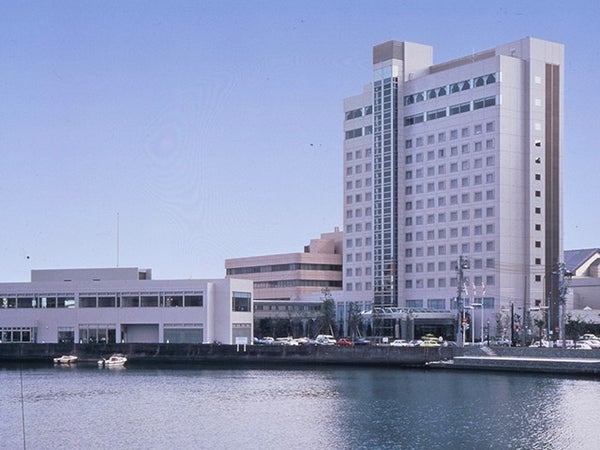 ■JAL麗らか四国キャンペーン! 【徳島空港利用】大塚国際美術館入館券付き 徳島グランヴィリオホテル指定(レンタカー付) 1泊2日3